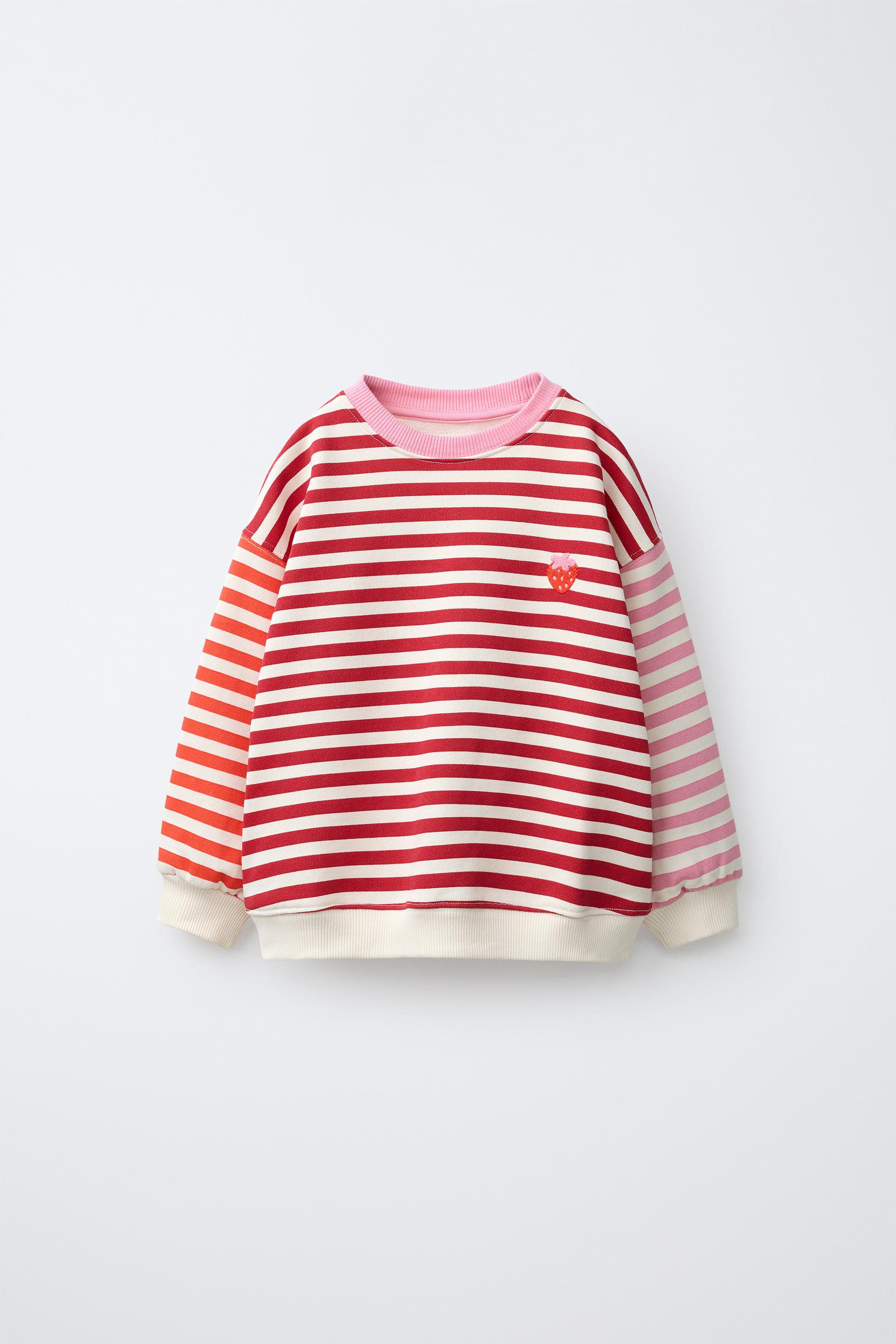 SWEAT À RAYURES ET BRODERIE FRAISE